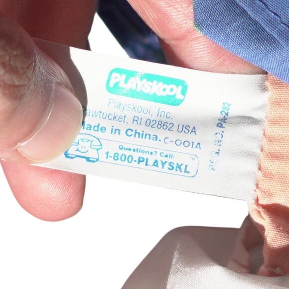 Hasbro Raggedy Ann Doll Navy Dress Floral Apron Red Yarn Hair Collectible VTG - Picture 9 of 11